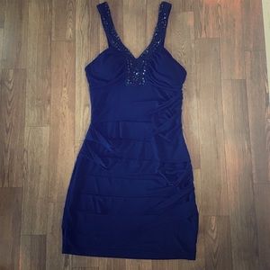 City Triangles 🐾 dark blue dress